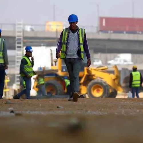 السعودية تلغي المقابل المالي على العمالة الوافدة في المنشآت الصناعية 